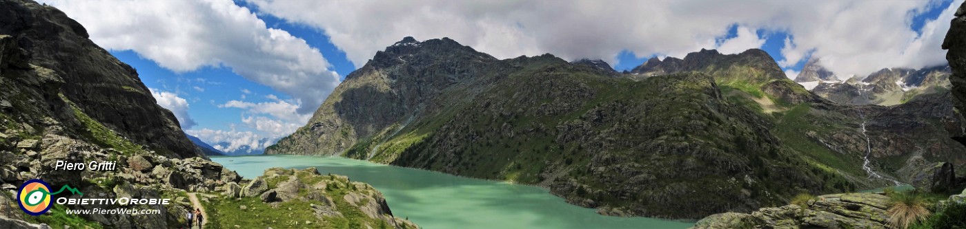 19 Panoramica sul lago di Alpe Gera.jpg